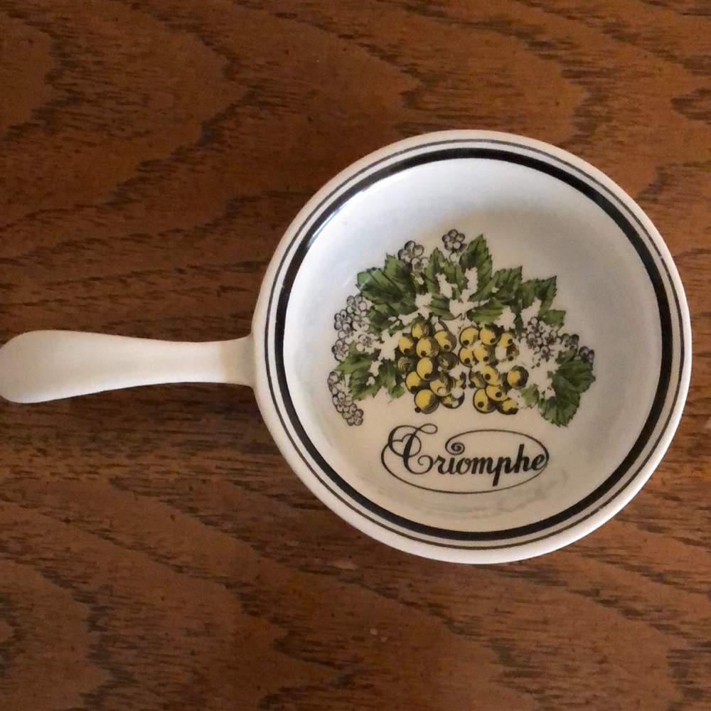 Porcelaine d'Auteuil Service Fruits Open Butter Sauce 4"